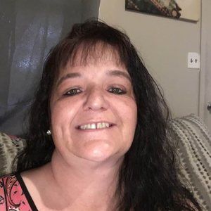 Meet your Posher, Deana